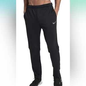 NIKE men’s dry fleece sweatpants size S